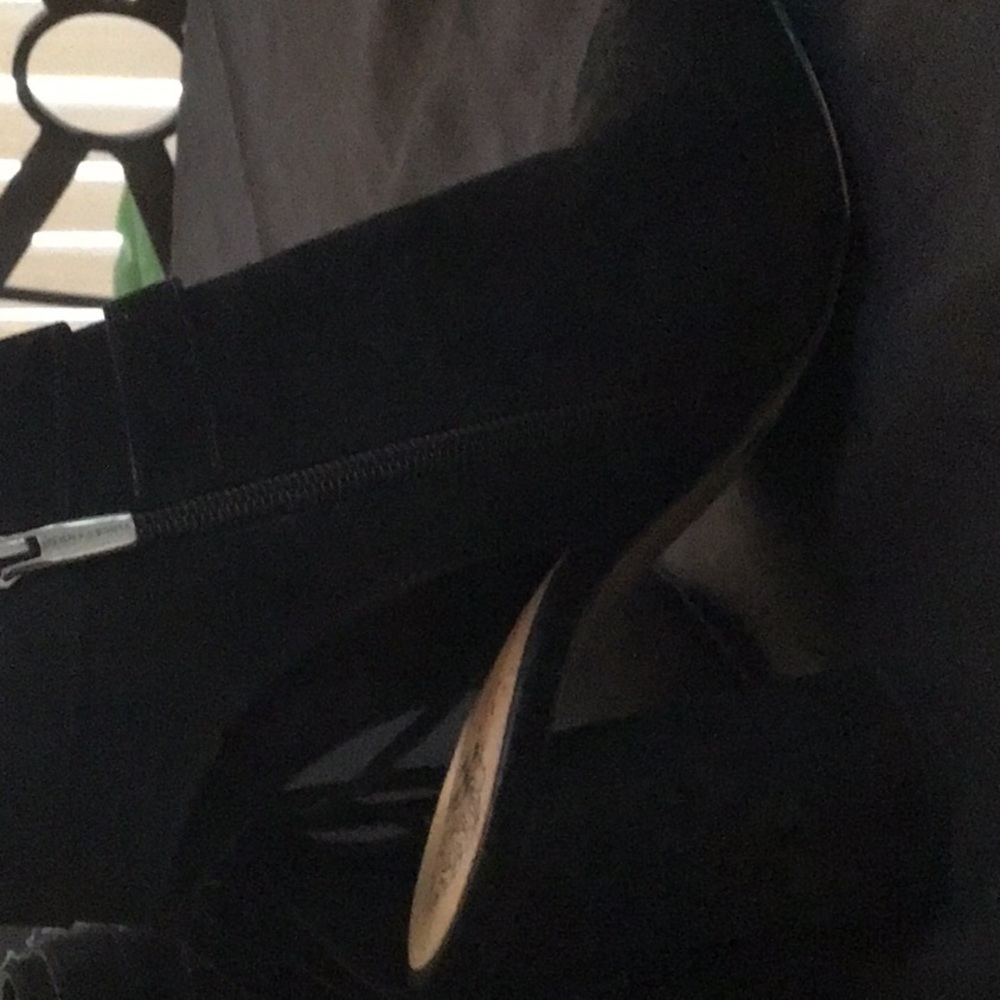 Shoes - Picture 3 of 5